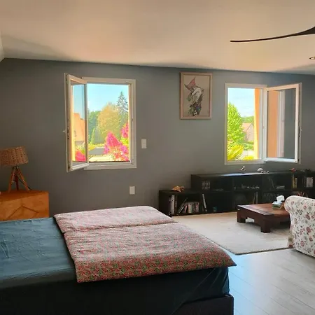 D'hotes Proche Circuit Des 24h Bed & Breakfast